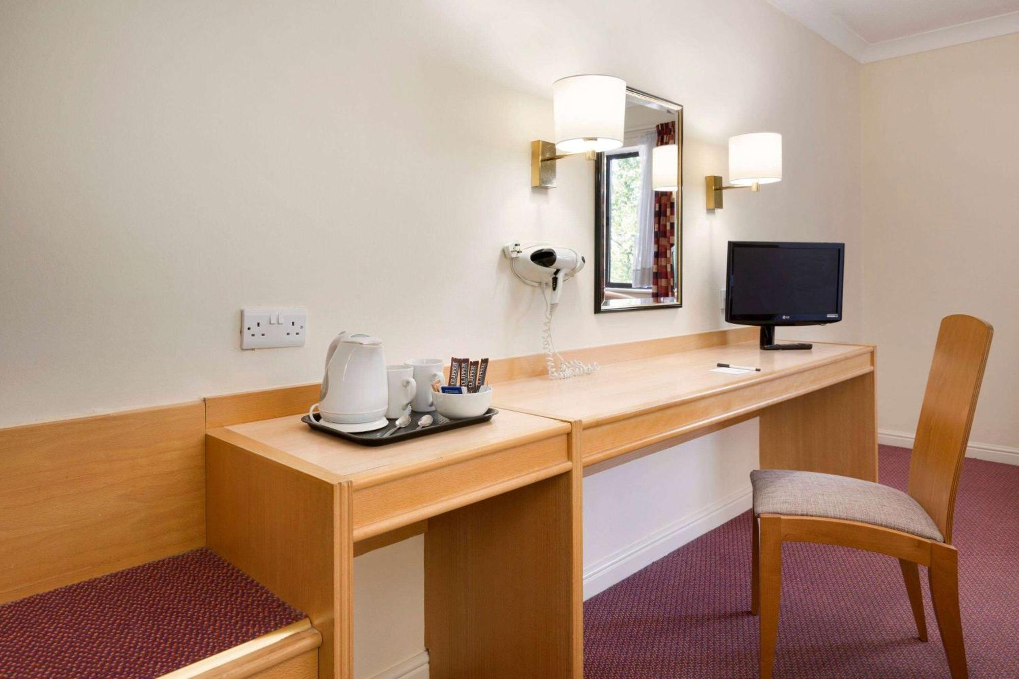 Days Inn Southampton Rownhams Chilworth  Exteriér fotografie